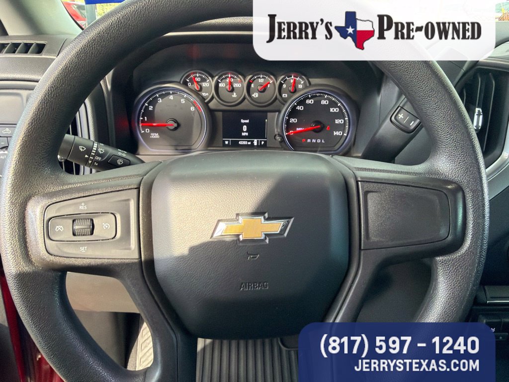 Used 2020 Chevrolet Silverado 1500 Custom w/ Custom Value Package RWD image 12