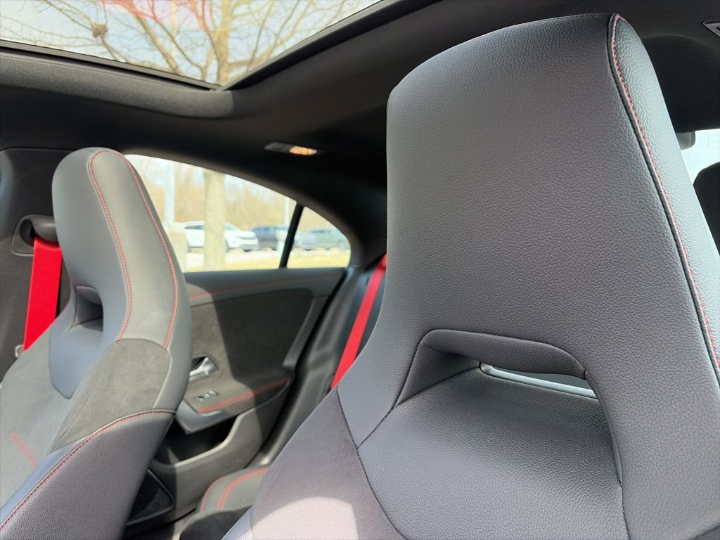 Used 2025 Mercedes-Benz CLA 35 AMG 4MATIC image 22