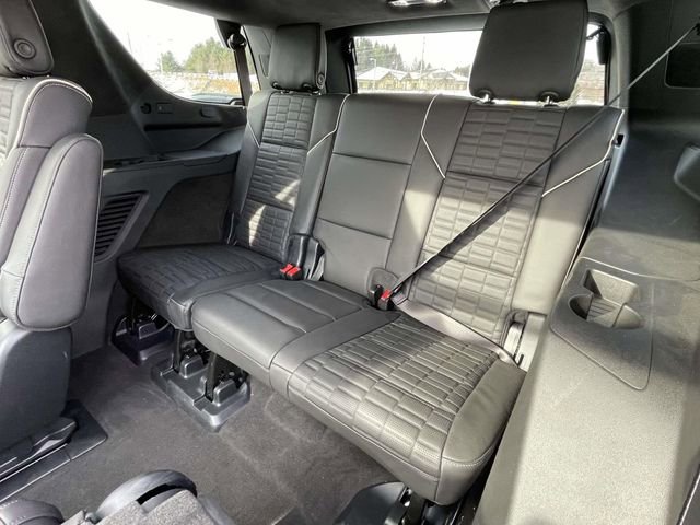 Used 2025 Cadillac Escalade Sport Platinum image 13