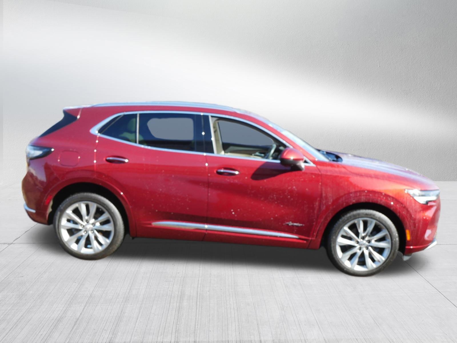 Used 2022 Buick Envision Avenir w/ Technology Package II image 8