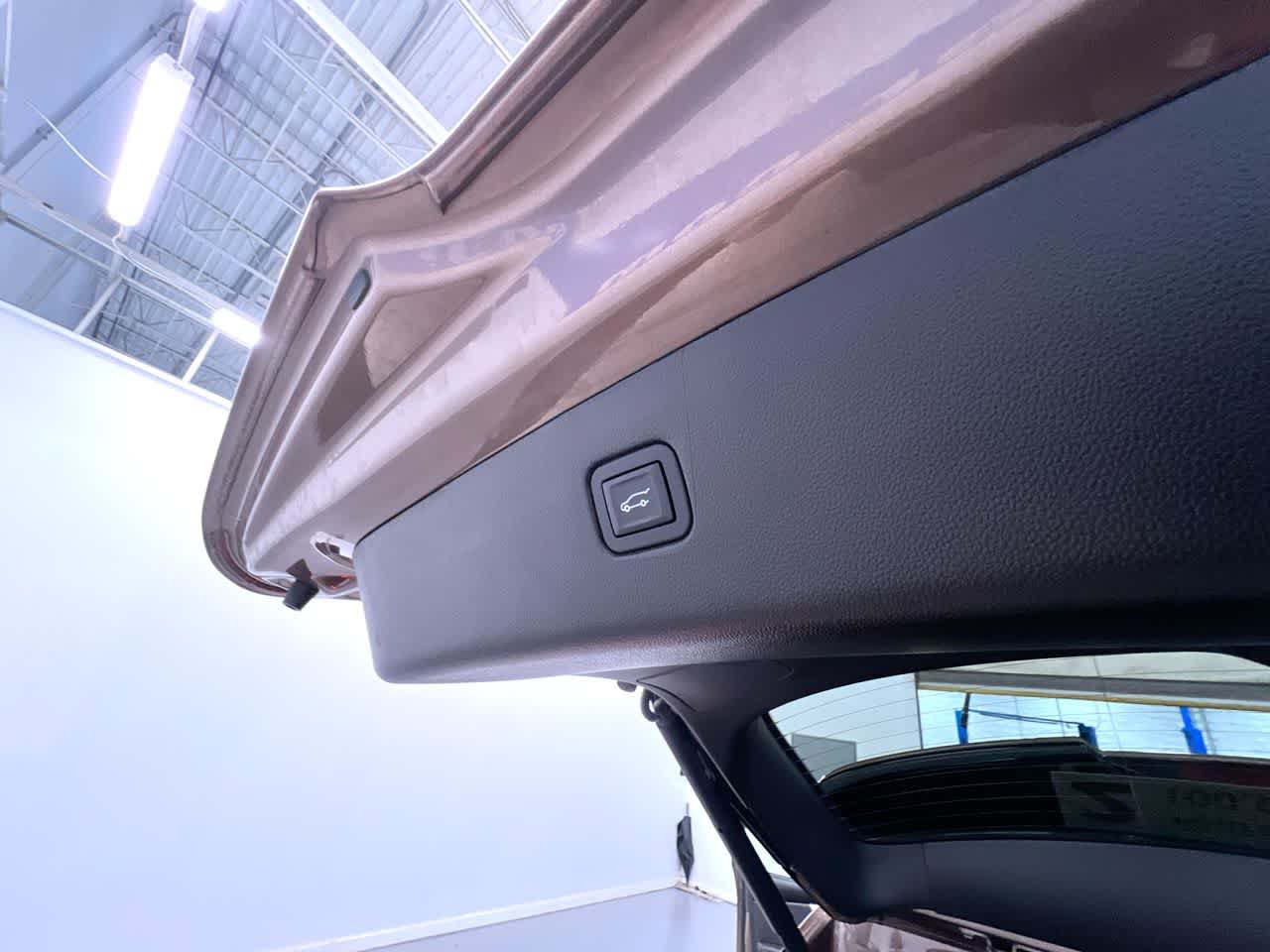 Used 2019 Chevrolet Blazer LT FWD image 43