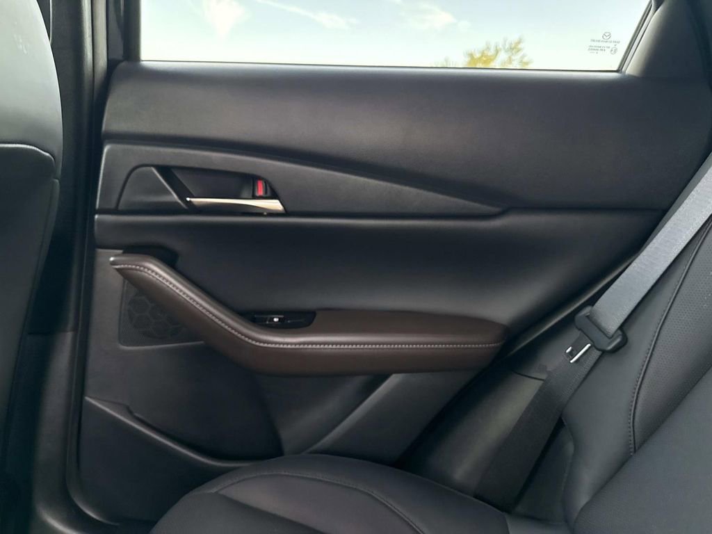 Certified 2025 MAZDA CX-30 2.5 Turbo w/ Premium Plus Pkg image 20