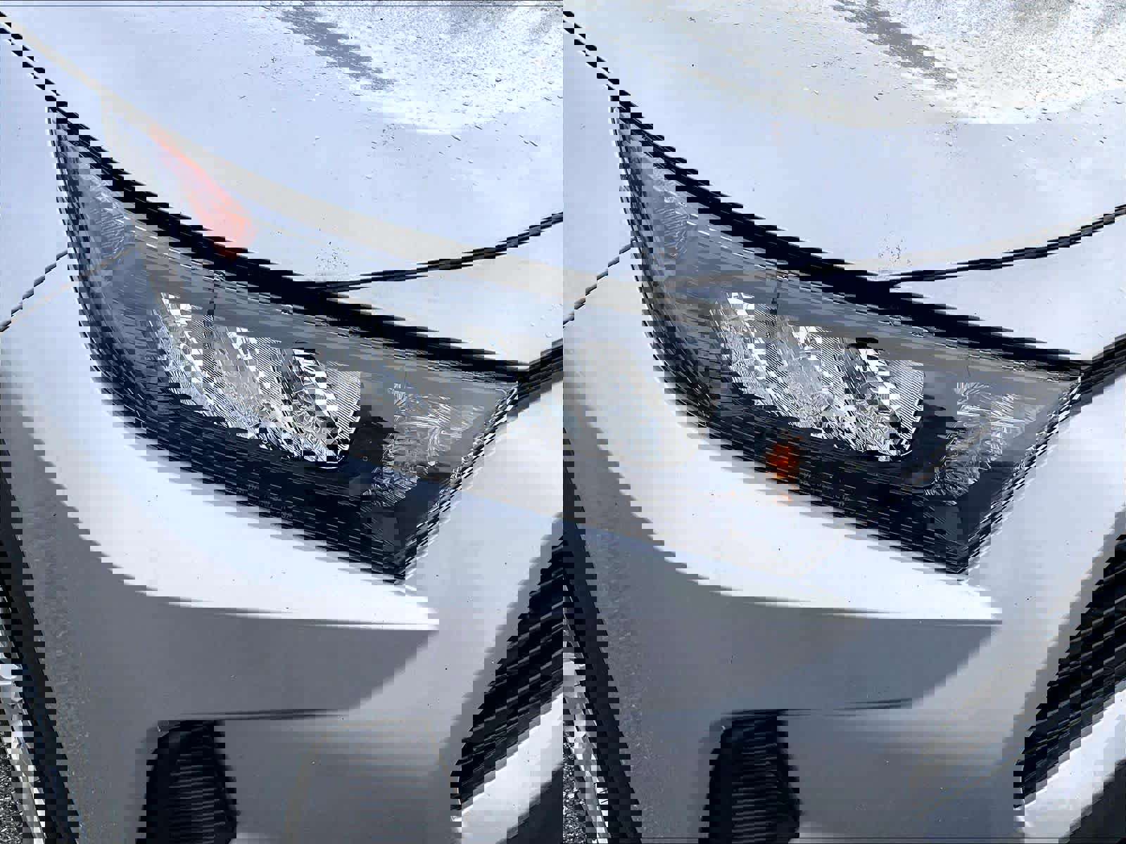 Used 2022 Toyota RAV4 LE image 33