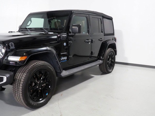 Used 2022 Jeep Wrangler Unlimited Sahara w/ Safety Group image 45