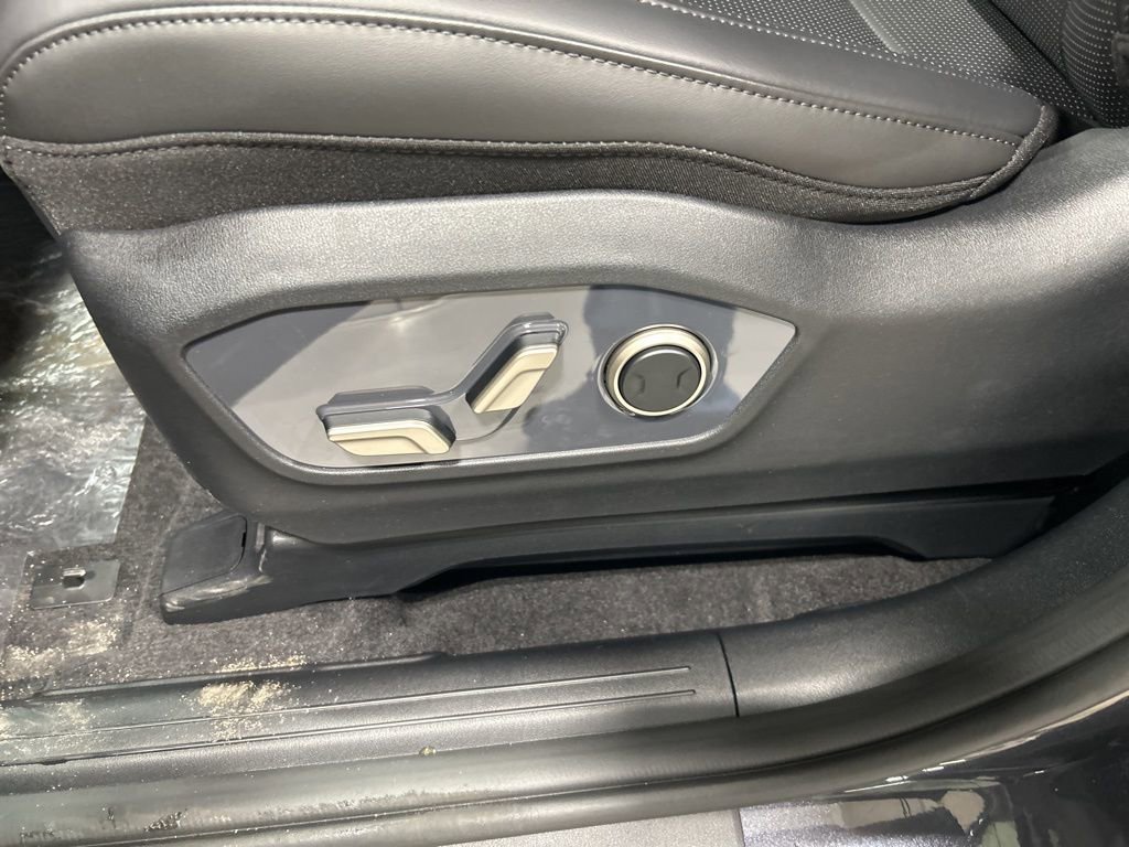 New 2027 Kia Telluride S image 10