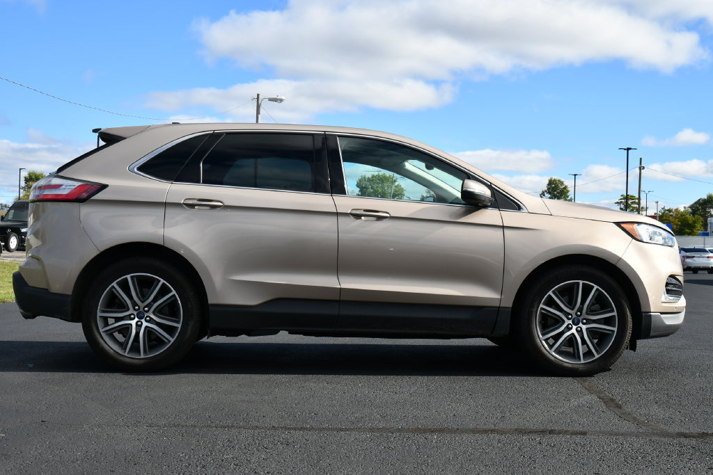 Used 2021 Ford Edge Titanium AWD/4WD image 8