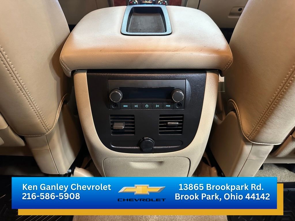 Used 2013 Chevrolet Avalanche LTZ AWD/4WD image 20