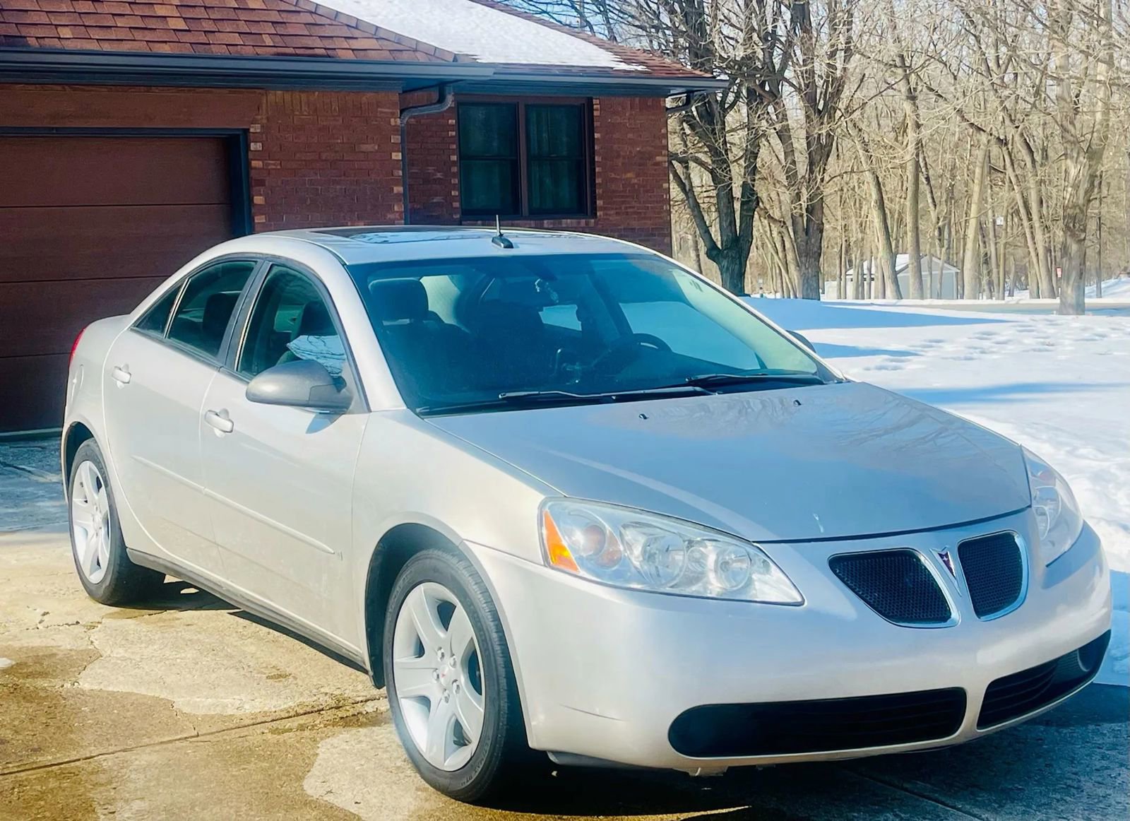 Used 2008 Pontiac G6 Sedan w/ Sun And Sound Package image 10