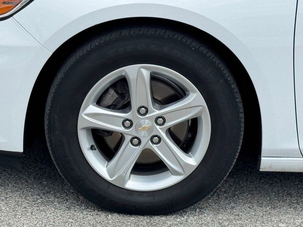 Used 2023 Chevrolet Malibu LS FWD image 37