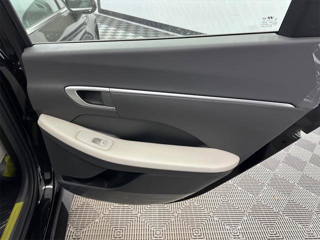 New 2026 Hyundai Sonata SEL image 17