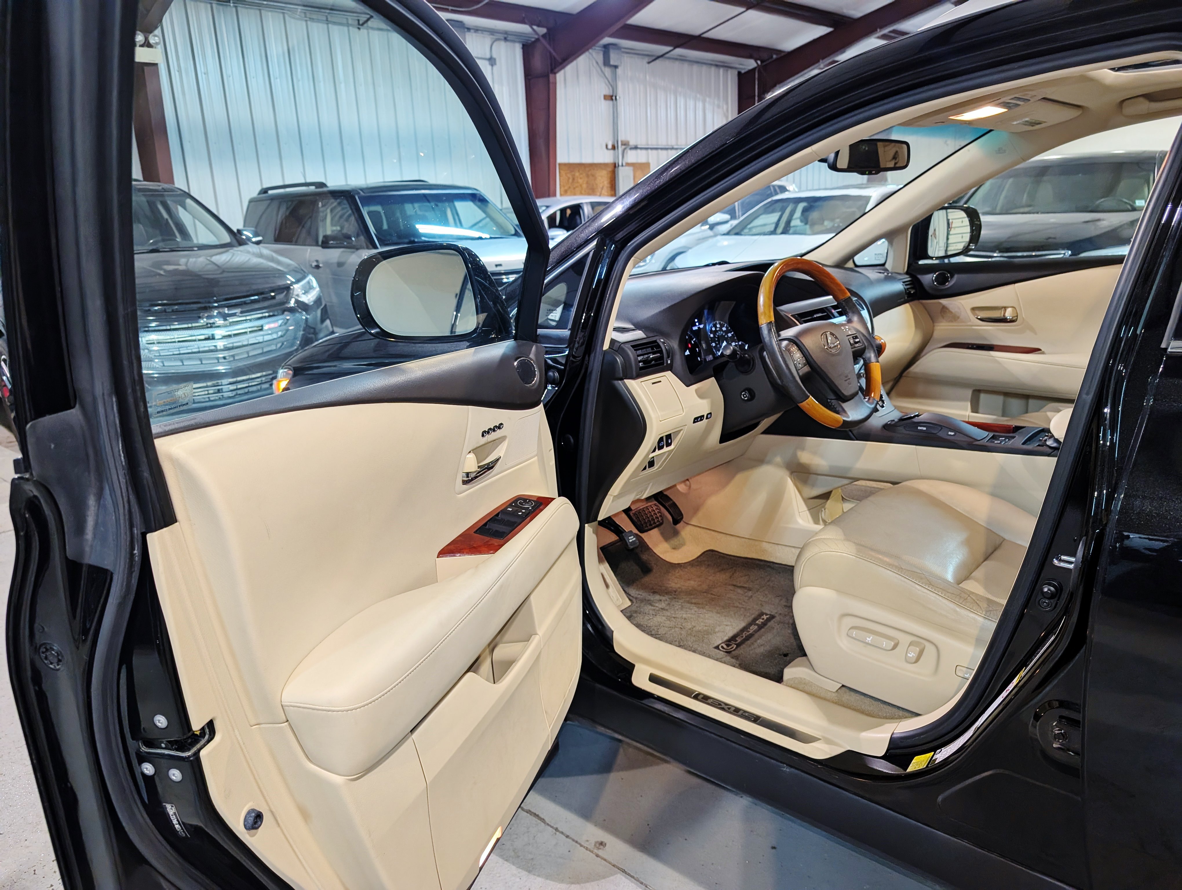 Used 2012 Lexus RX 350 AWD w/ Premium Pkg image 11