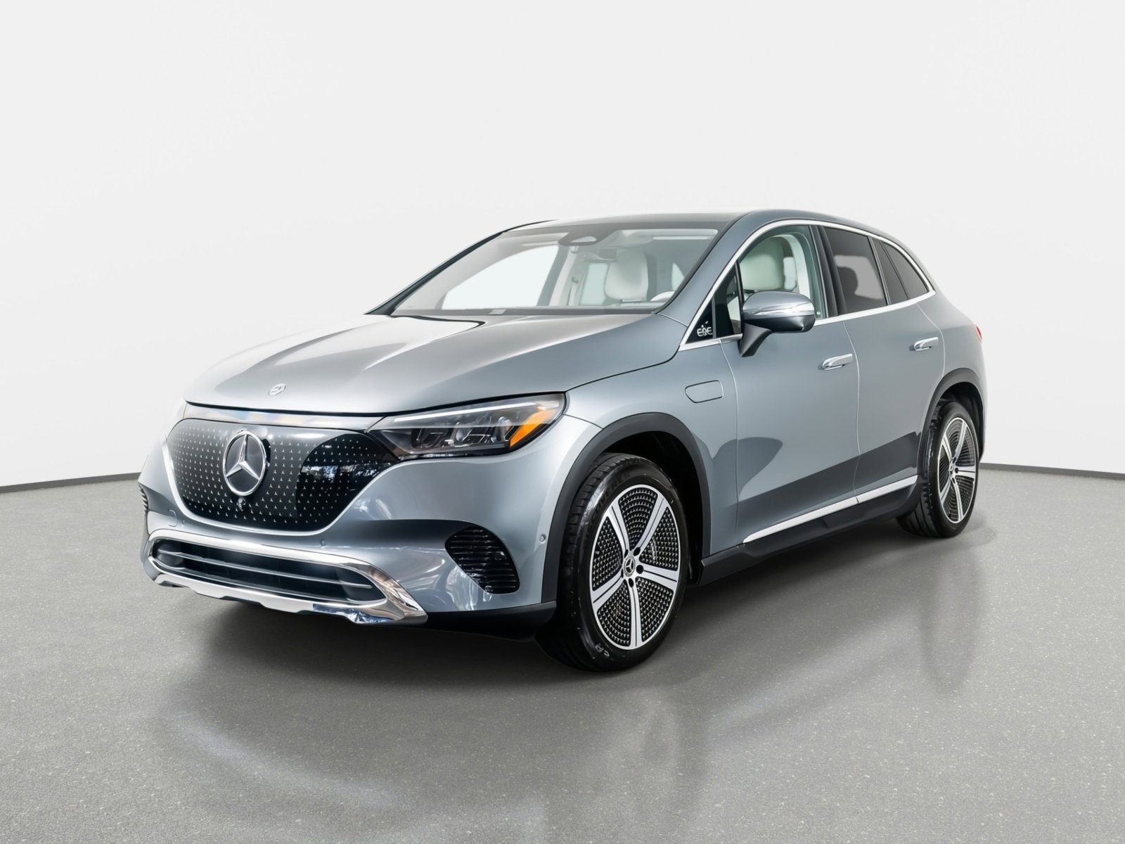 Used 2023 Mercedes-Benz EQE 350+ 4MATIC SUV image 20