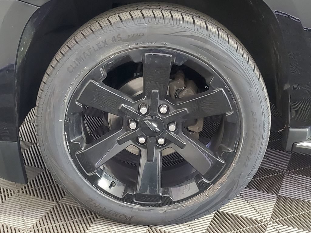 Used 2018 Chevrolet Tahoe Premier AWD/4WD image 34