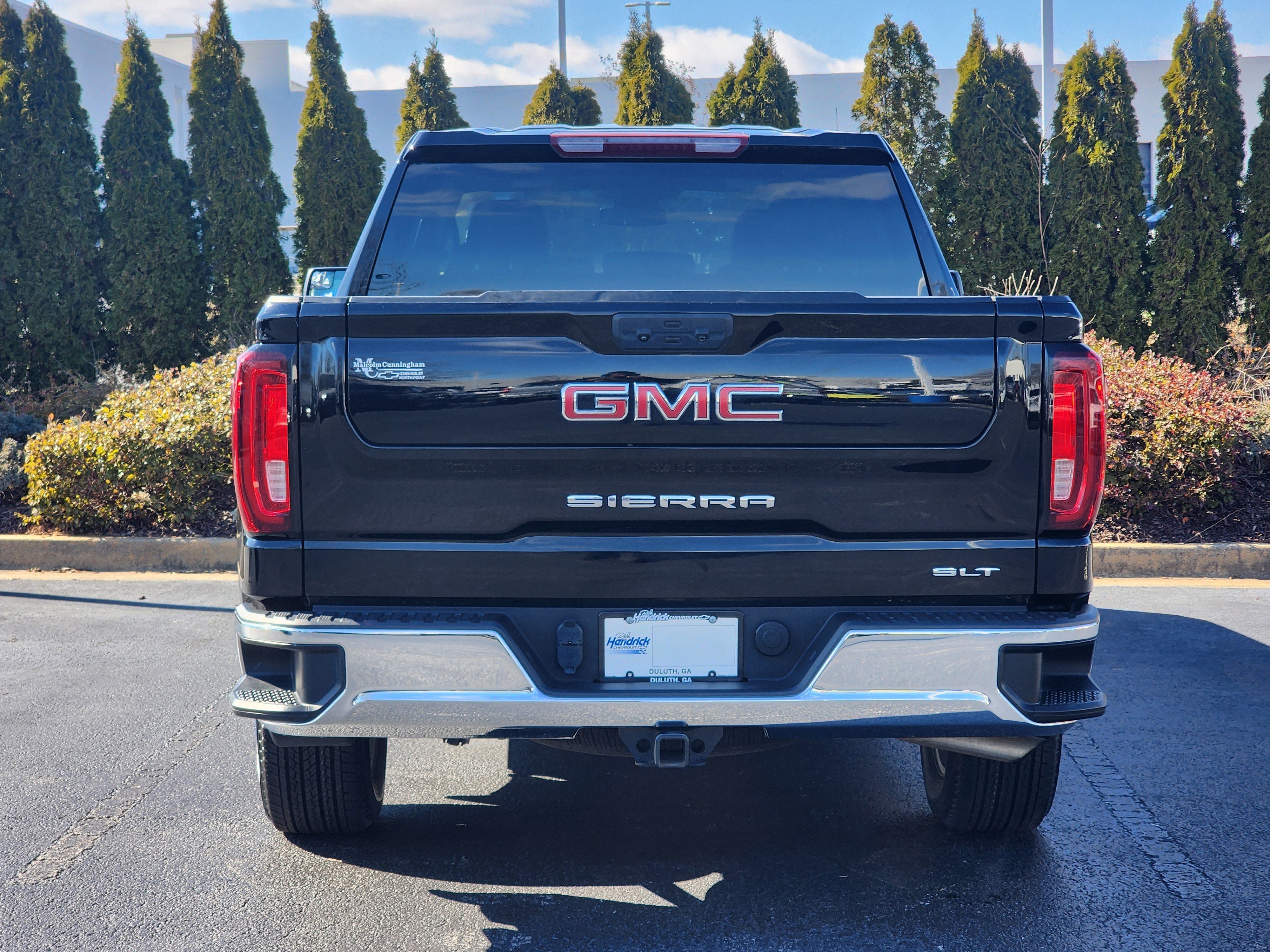 Used 2024 GMC Sierra 1500 SLT image 9
