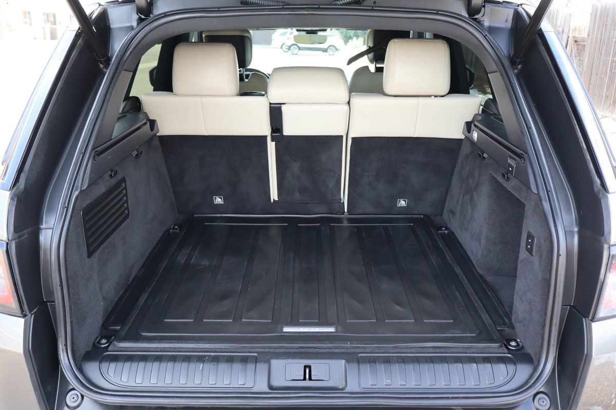 Used 2018 Land Rover Range Rover Sport HSE image 14