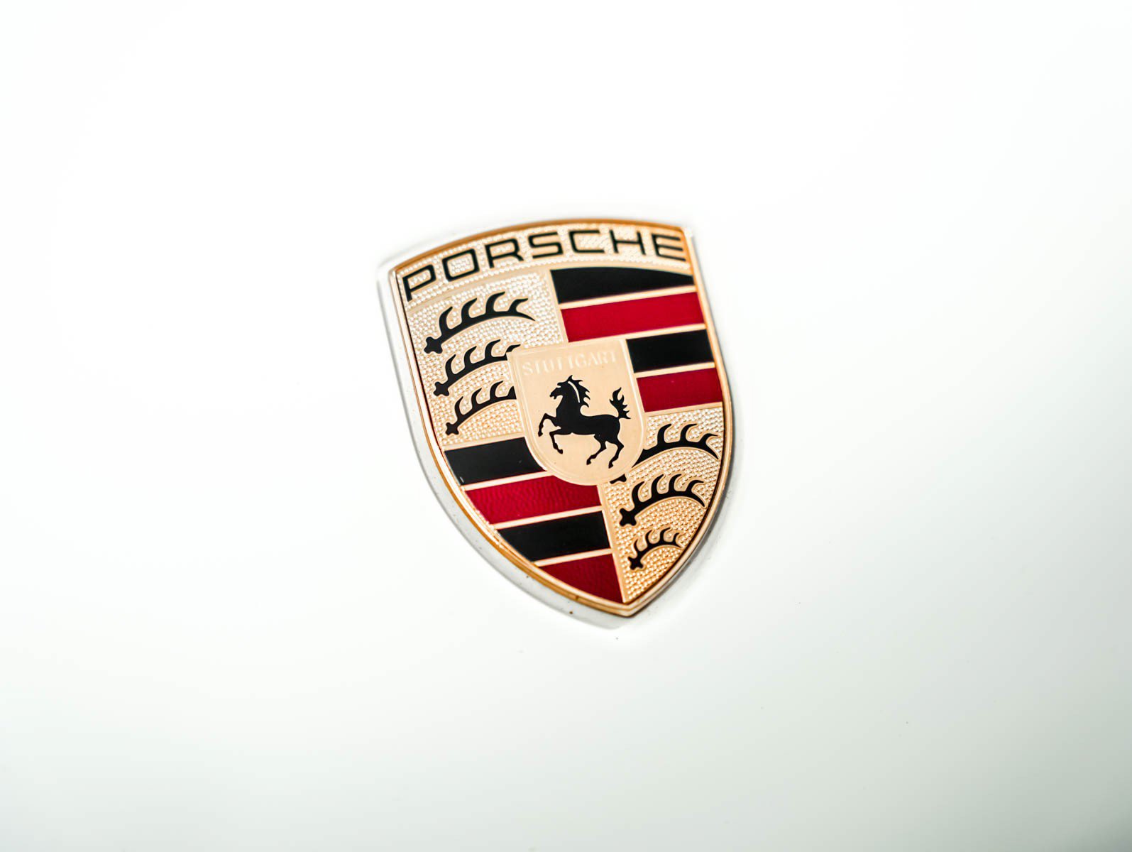 Certified 2025 Porsche Macan S AWD/4WD image 31
