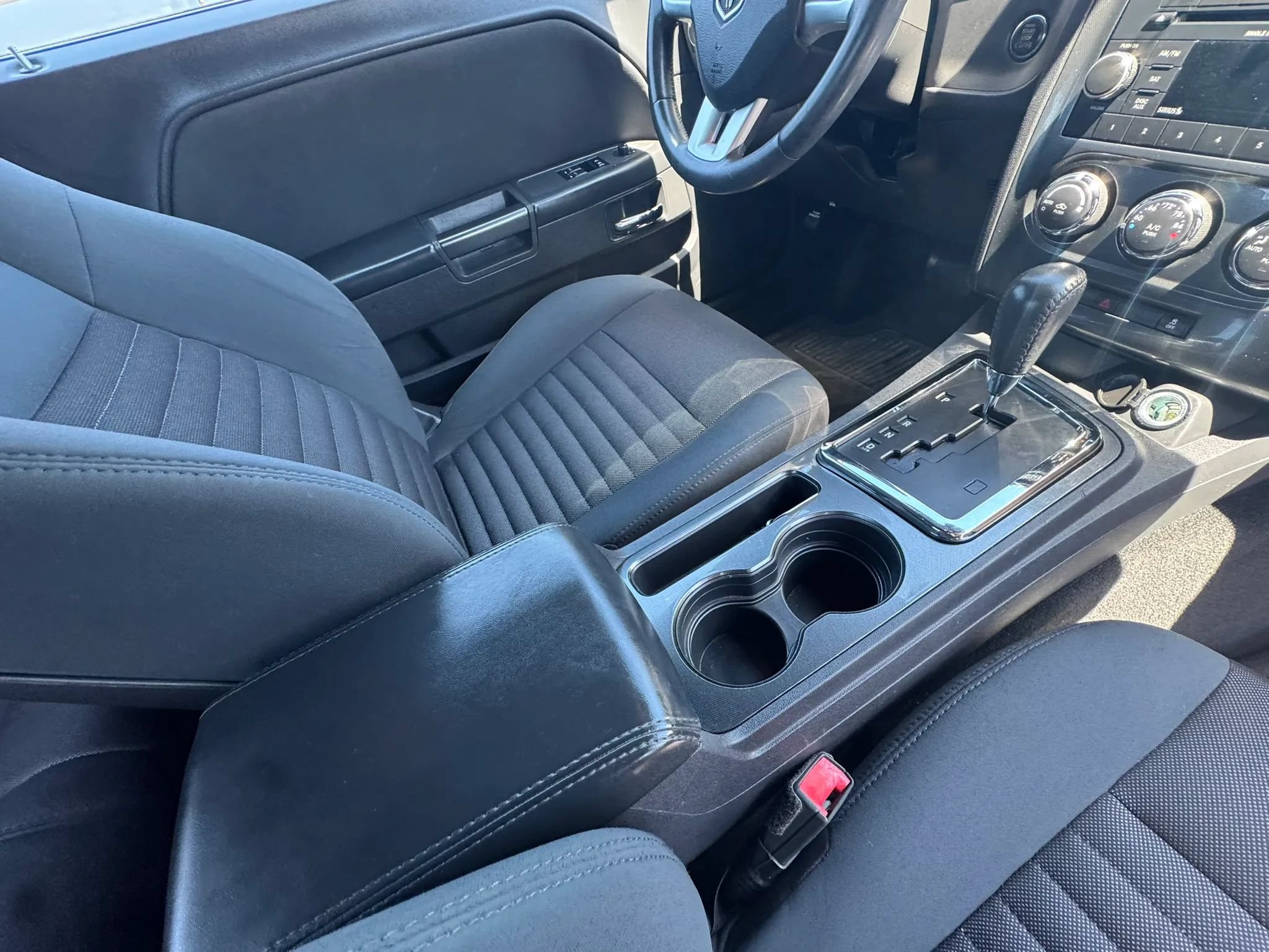Used 2012 Dodge Challenger SXT RWD image 28