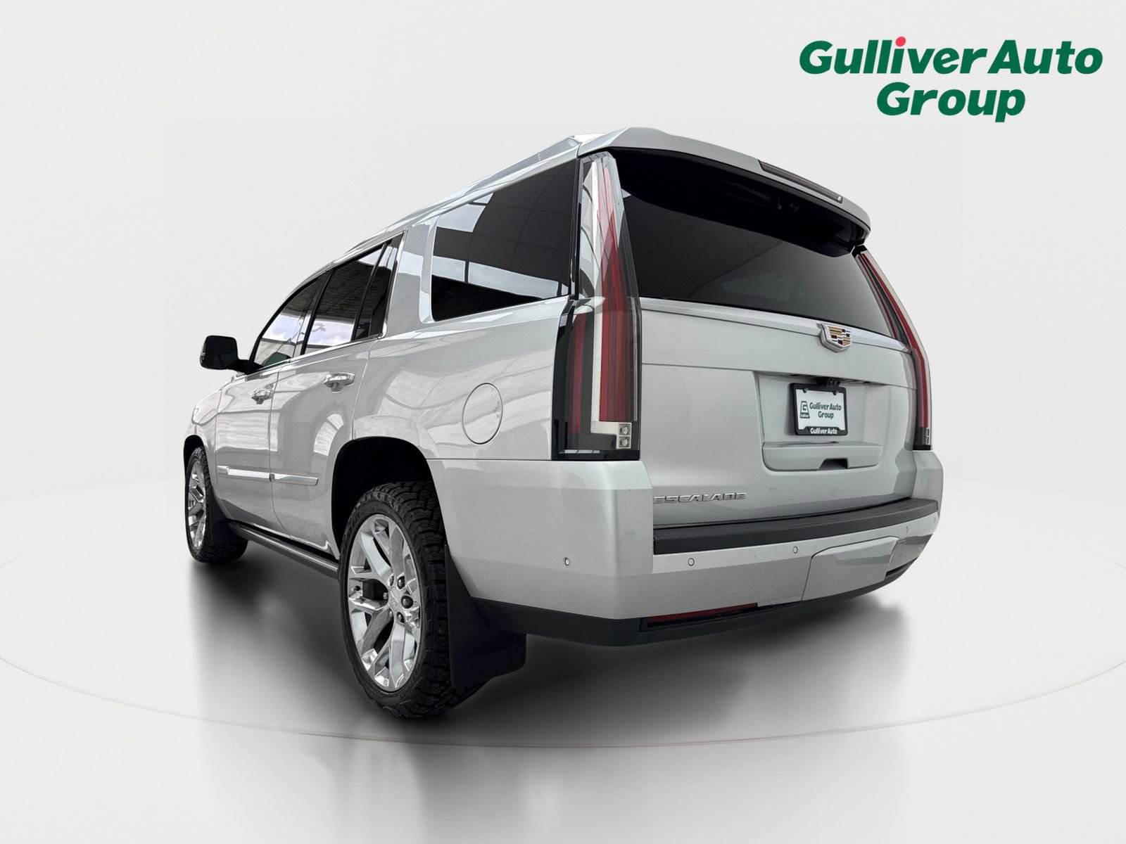 Used 2018 Cadillac Escalade Premium Luxury AWD/4WD image 5