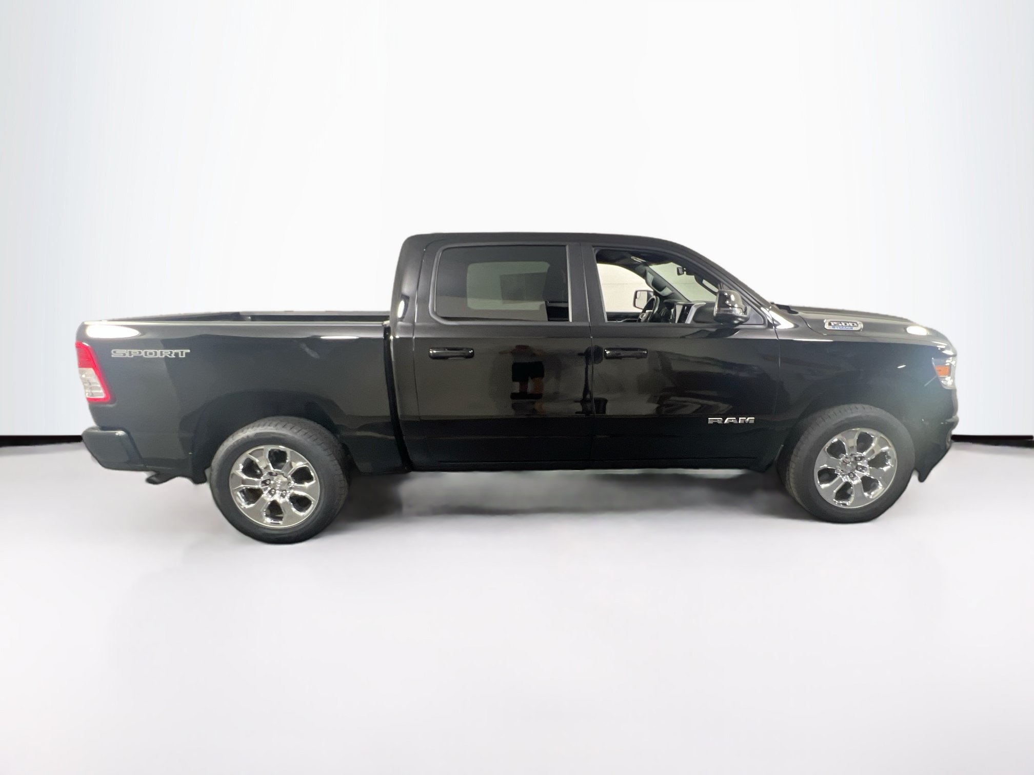 Used 2023 RAM 1500 Big Horn AWD/4WD image 4