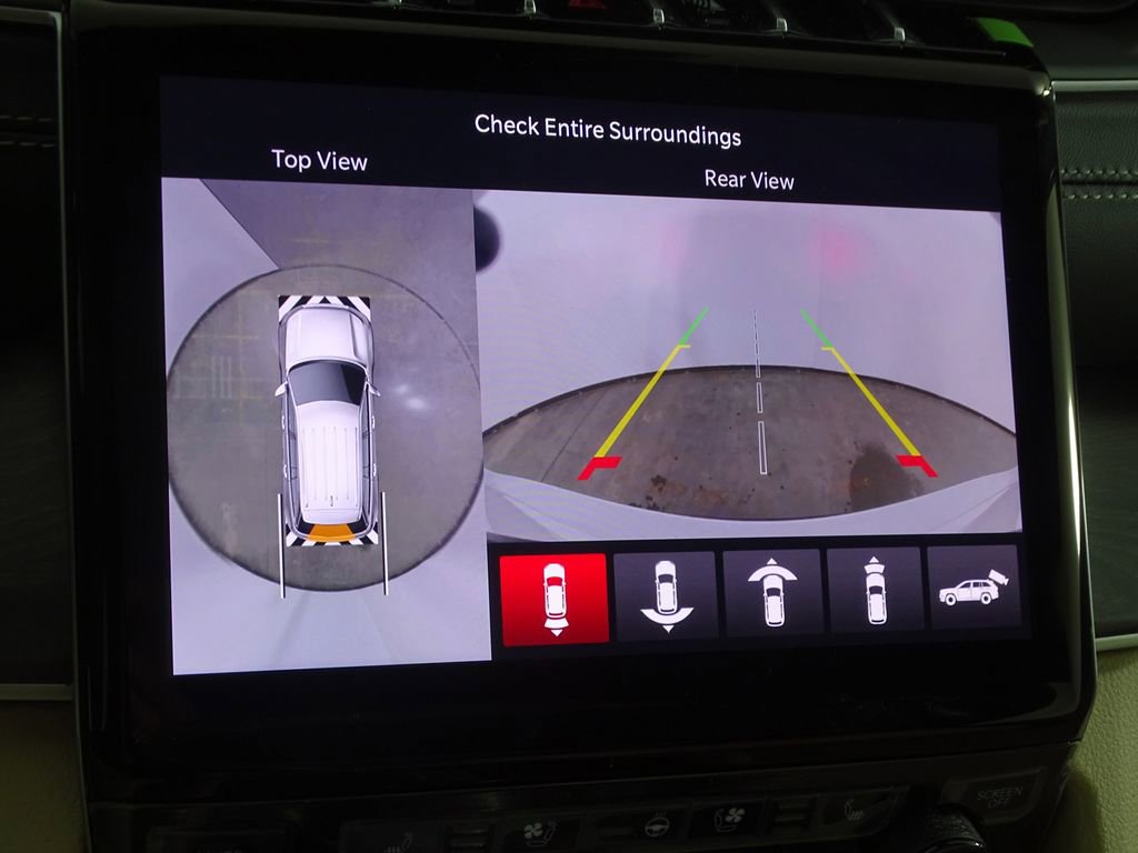 New 2025 Jeep Grand Cherokee L Limited image 10