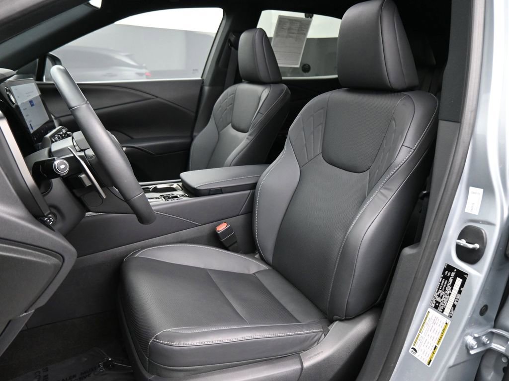 Used 2023 Lexus RX 350 Premium w/ Accessory Package image 16