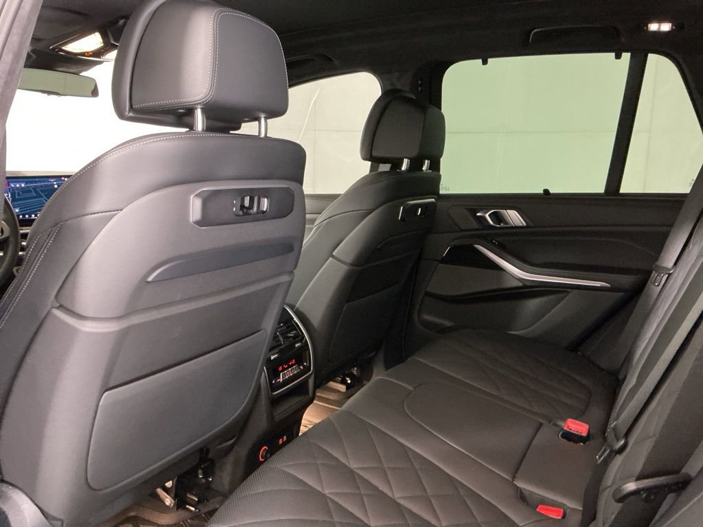 Used 2025 BMW X5 M60i w/ Executive Package AWD/4WD image 25