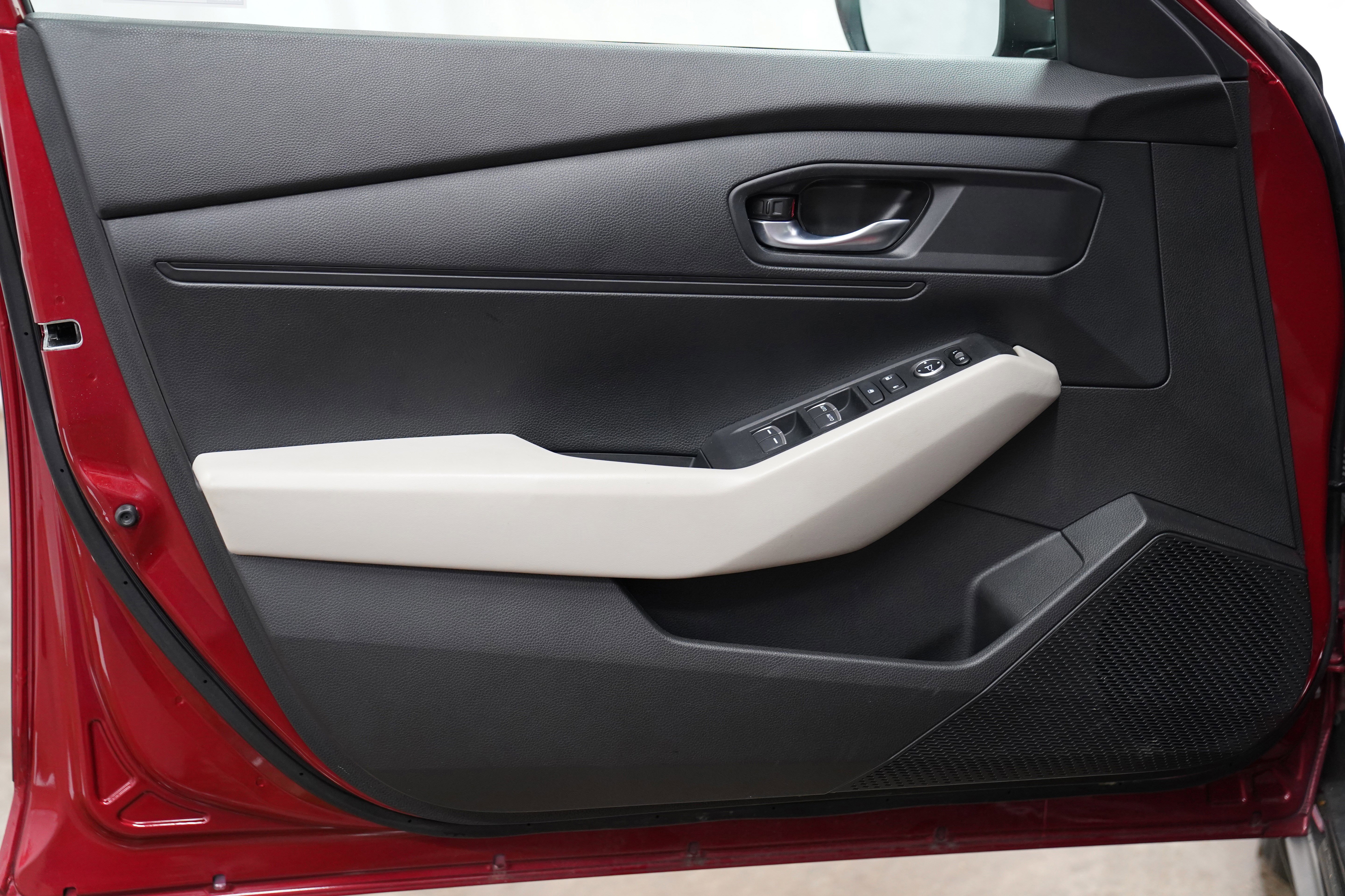 Used 2023 Honda Accord LX image 15