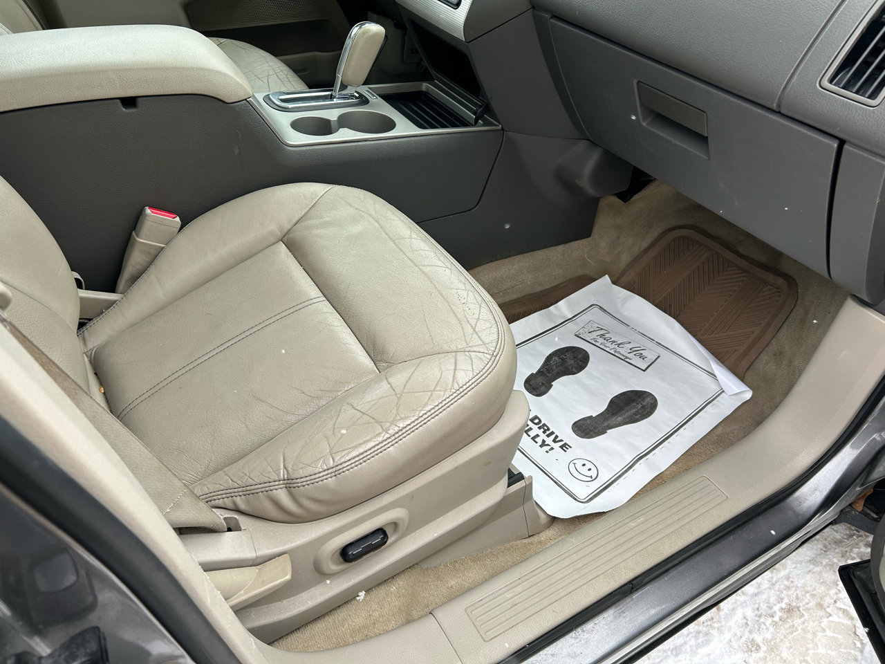 Used 2009 Ford Edge SEL image 12