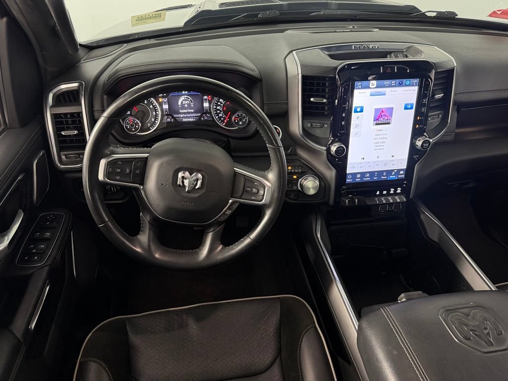 Used 2024 RAM 1500 Laramie AWD/4WD image 13