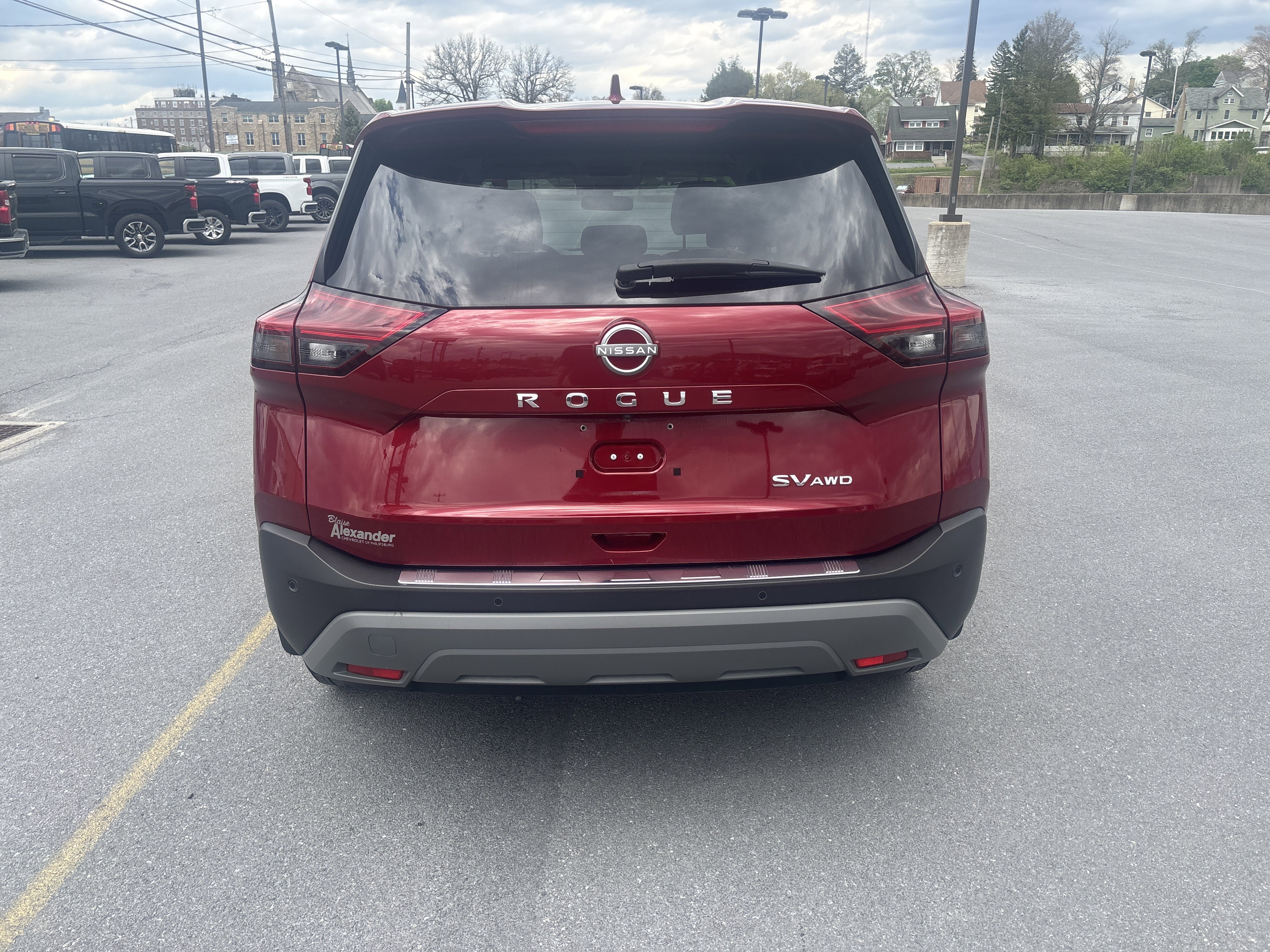 Used 2023 Nissan Rogue SV AWD/4WD video 4