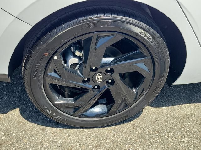 New 2026 Hyundai Elantra Sport FWD image 28