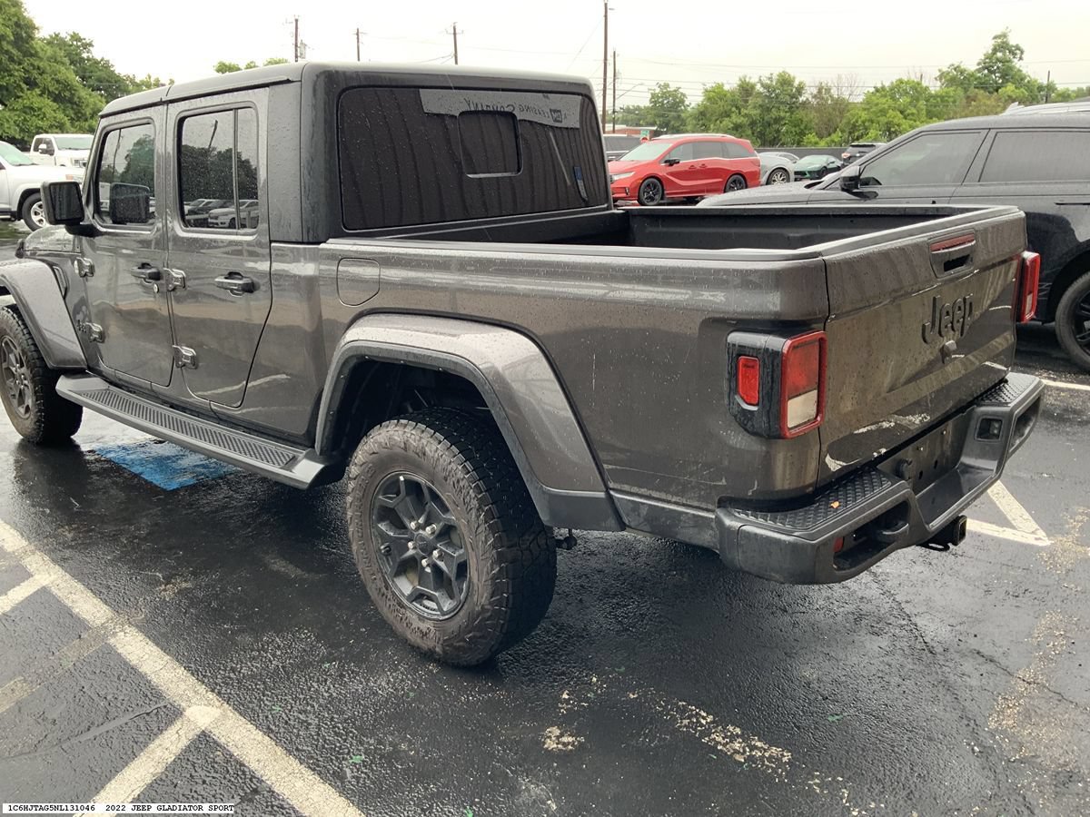 Used 2022 Jeep Gladiator Sport AWD/4WD image 4