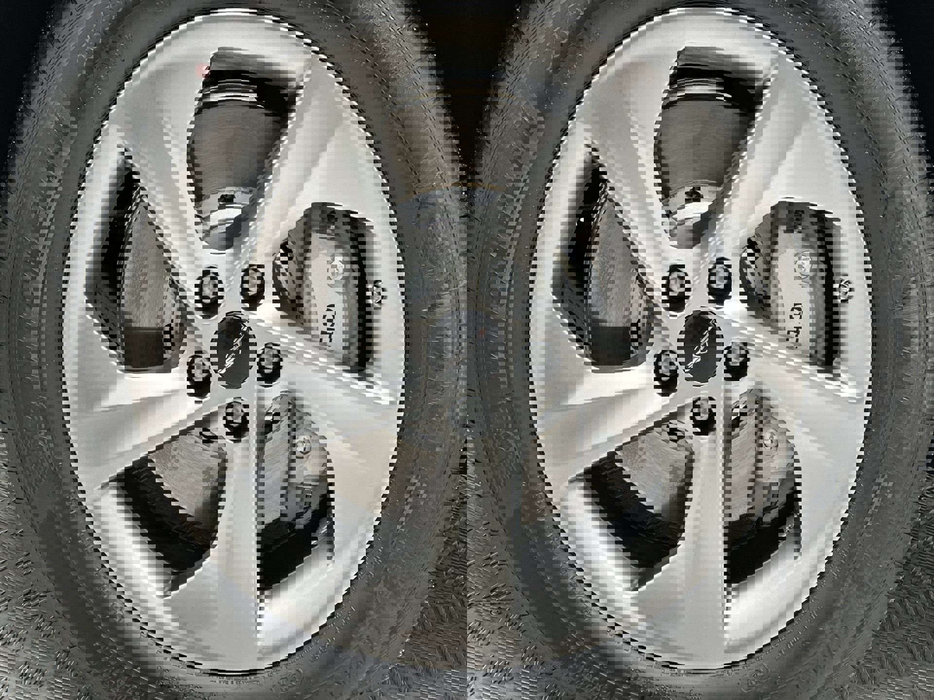 Certified 2026 Genesis GV70 2.5T Select image 10