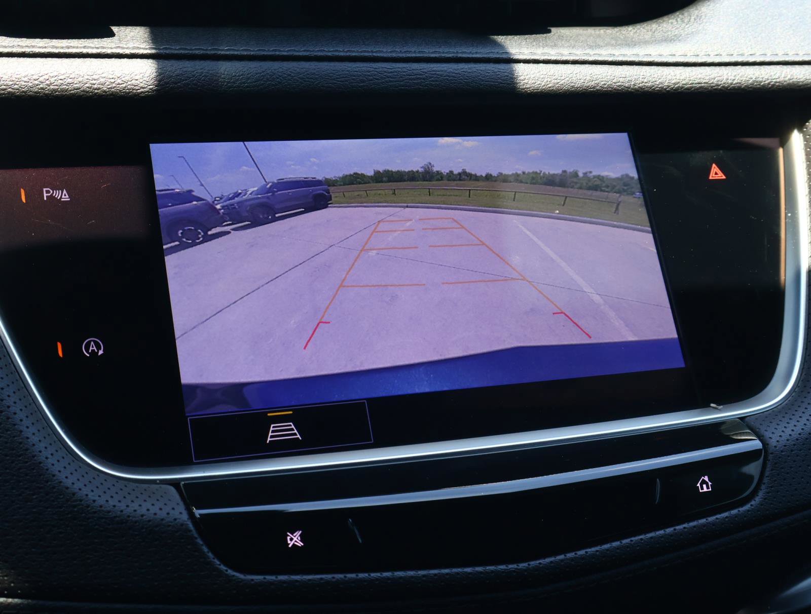 Used 2024 Cadillac XT5 Luxury FWD image 24