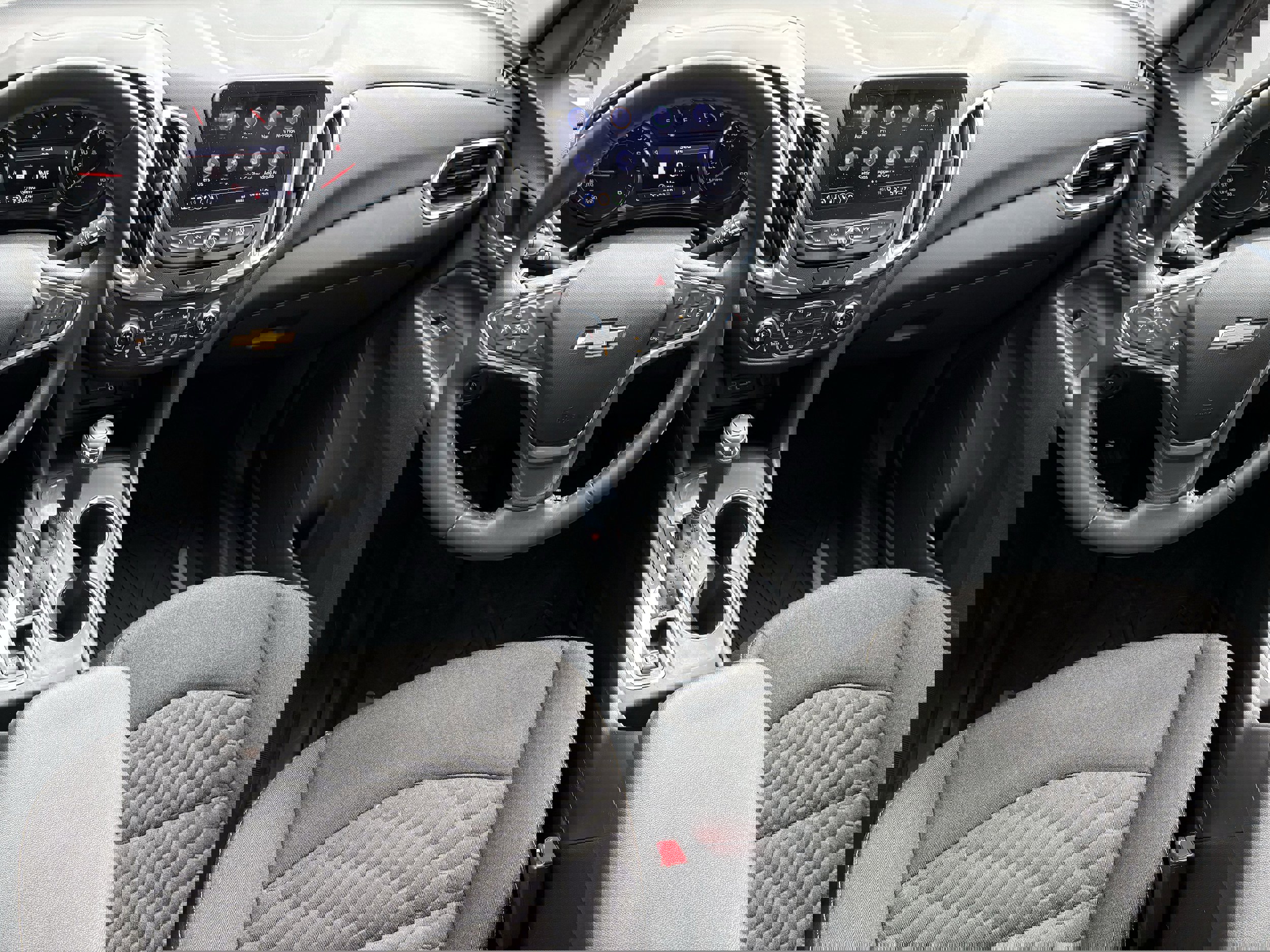 Used 2021 Chevrolet Equinox LT image 13