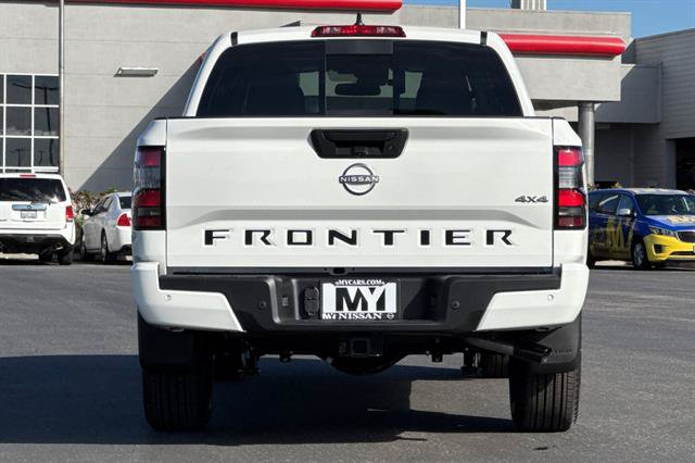 New 2026 Nissan Frontier SV w/ Tow Package AWD/4WD image 5