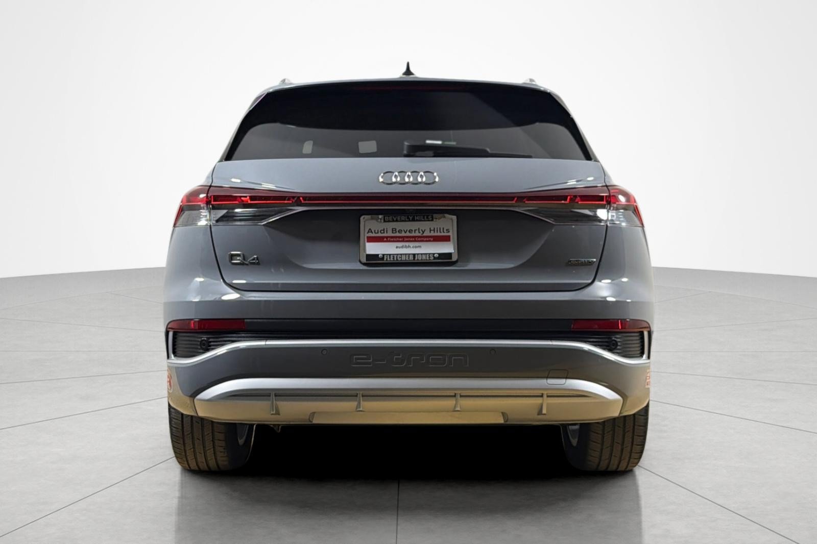 Certified 2023 Audi Q4 e-tron Premium Plus w/ Premium Plus AWD/4WD image 4