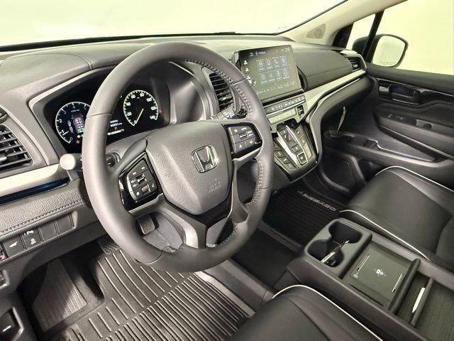 New 2026 Honda Odyssey Touring image 13