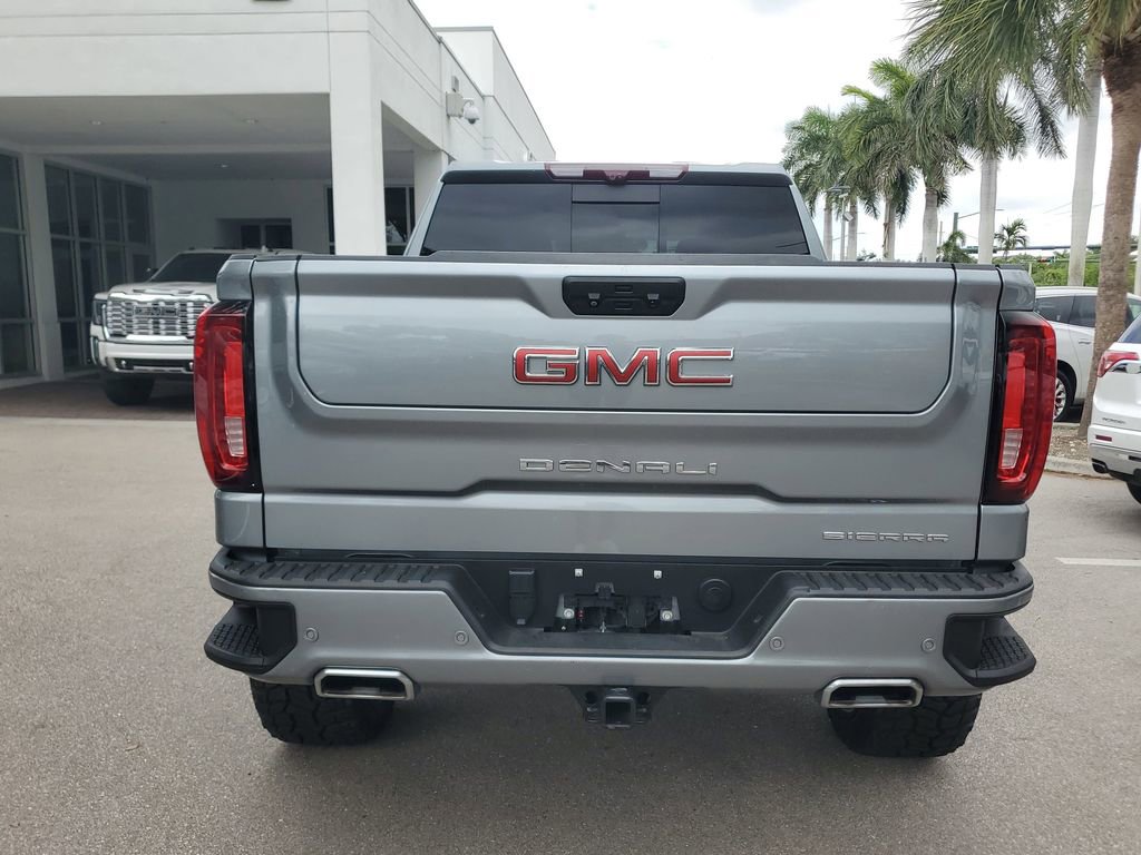 Certified 2023 GMC Sierra 1500 Denali w/ Technology Package AWD/4WD image 4