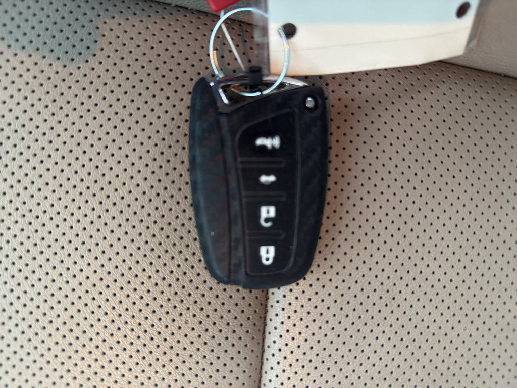 Used 2017 Hyundai Santa Fe Sport image 48