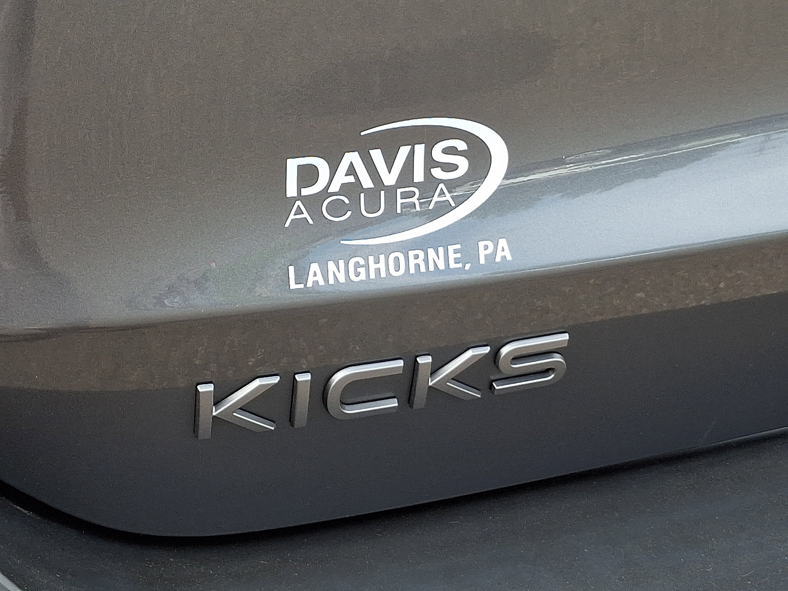 Used 2025 Nissan Kicks SR AWD/4WD image 30