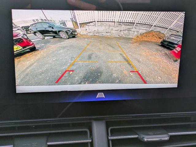 New 2026 Chevrolet Trax LT w/ Driver Confidence Package FWD image 18