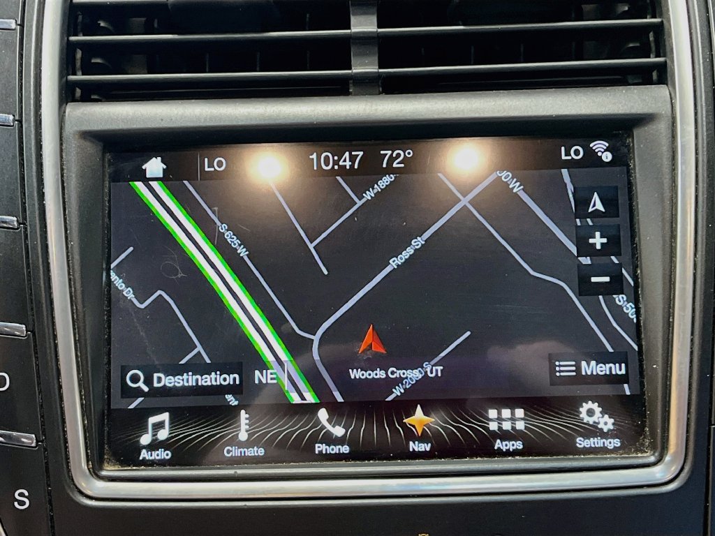 Used 2018 Lincoln MKX Select w/ Select Plus Package AWD/4WD image 13
