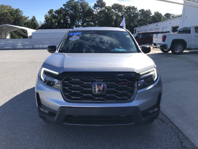 Certified 2023 Honda Passport TrailSport image 3
