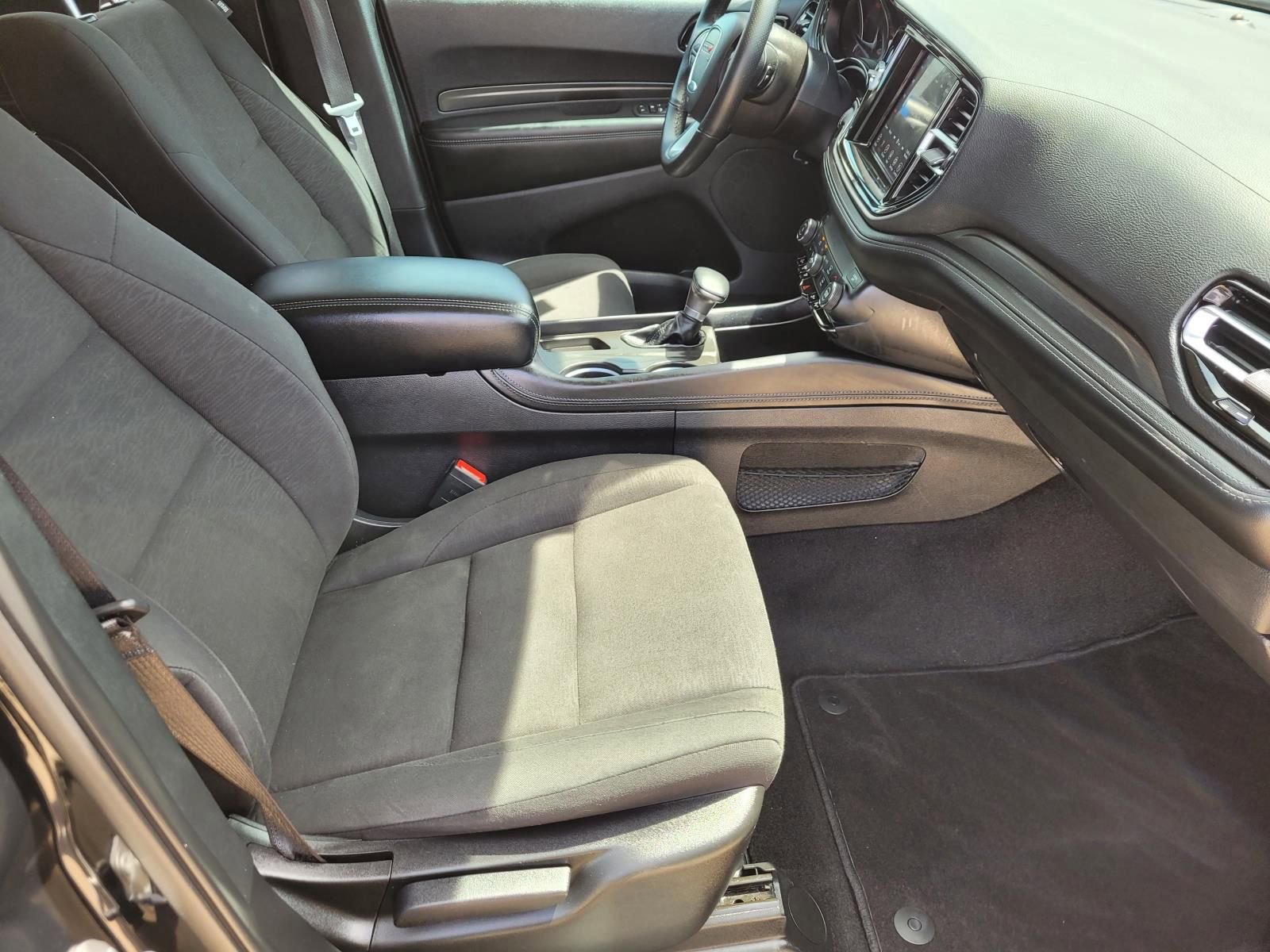 Used 2022 Dodge Durango SXT w/ Anodized Platinum Package AWD/4WD image 10