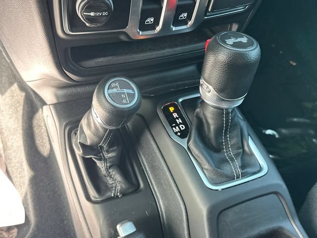 Used 2026 Jeep Wrangler Sport AWD/4WD image 18