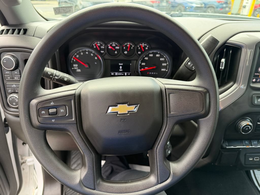 Used 2021 Chevrolet Silverado 1500 Custom AWD/4WD image 15