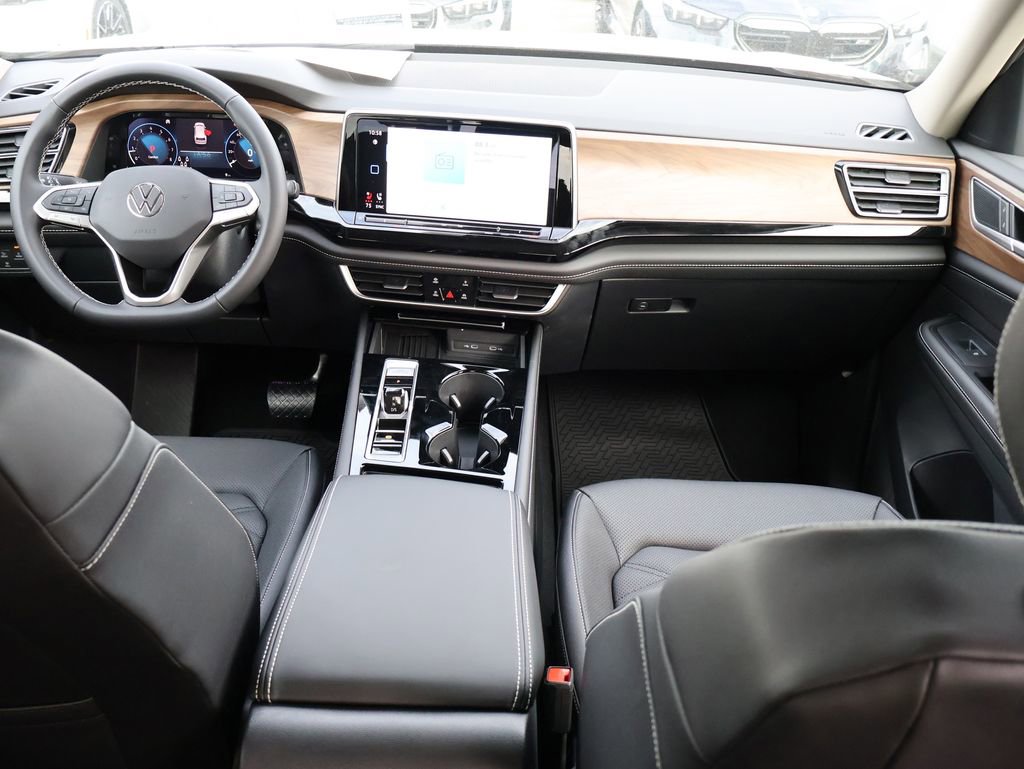 New 2026 Volkswagen Atlas SE image 17