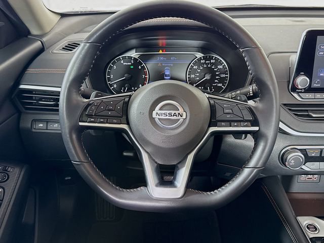 Used 2021 Nissan Altima 2.5 SR w/ SR Premium Package image 13