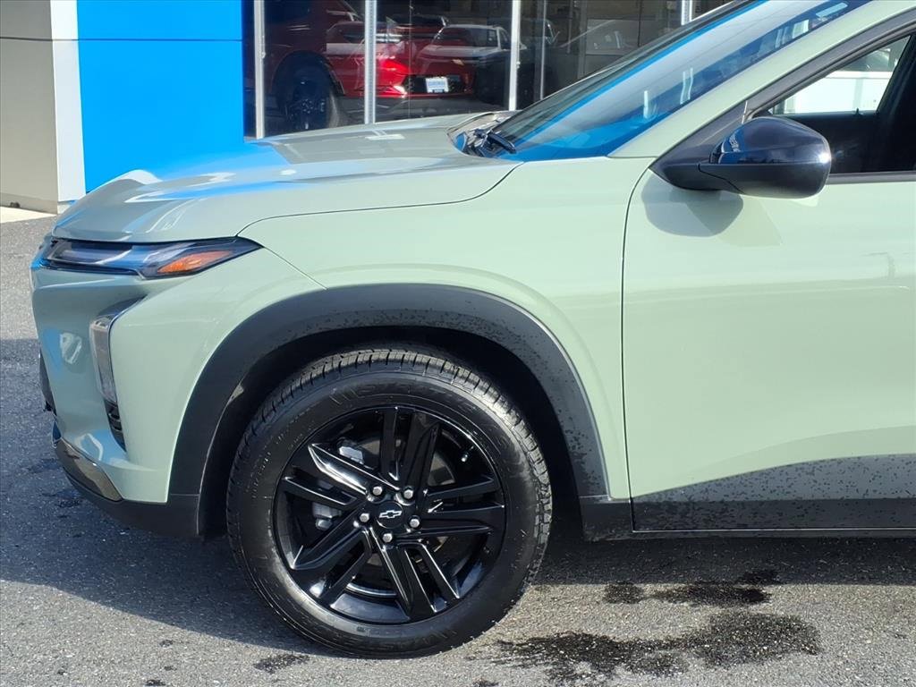 Used 2024 Chevrolet Trax ACTIV w/ Sunroof Package image 7